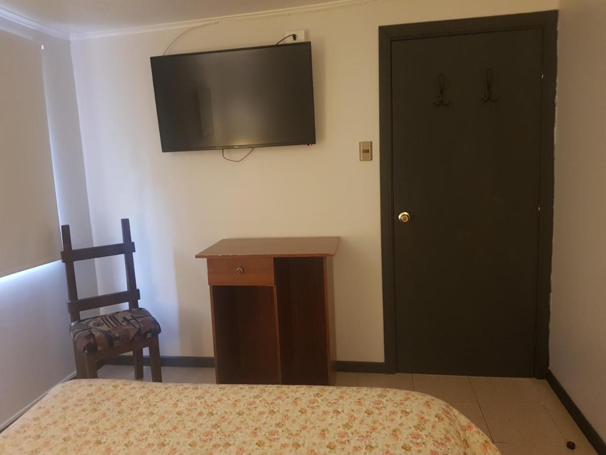 Hostal Centro Montt Temuco Ngoại thất bức ảnh